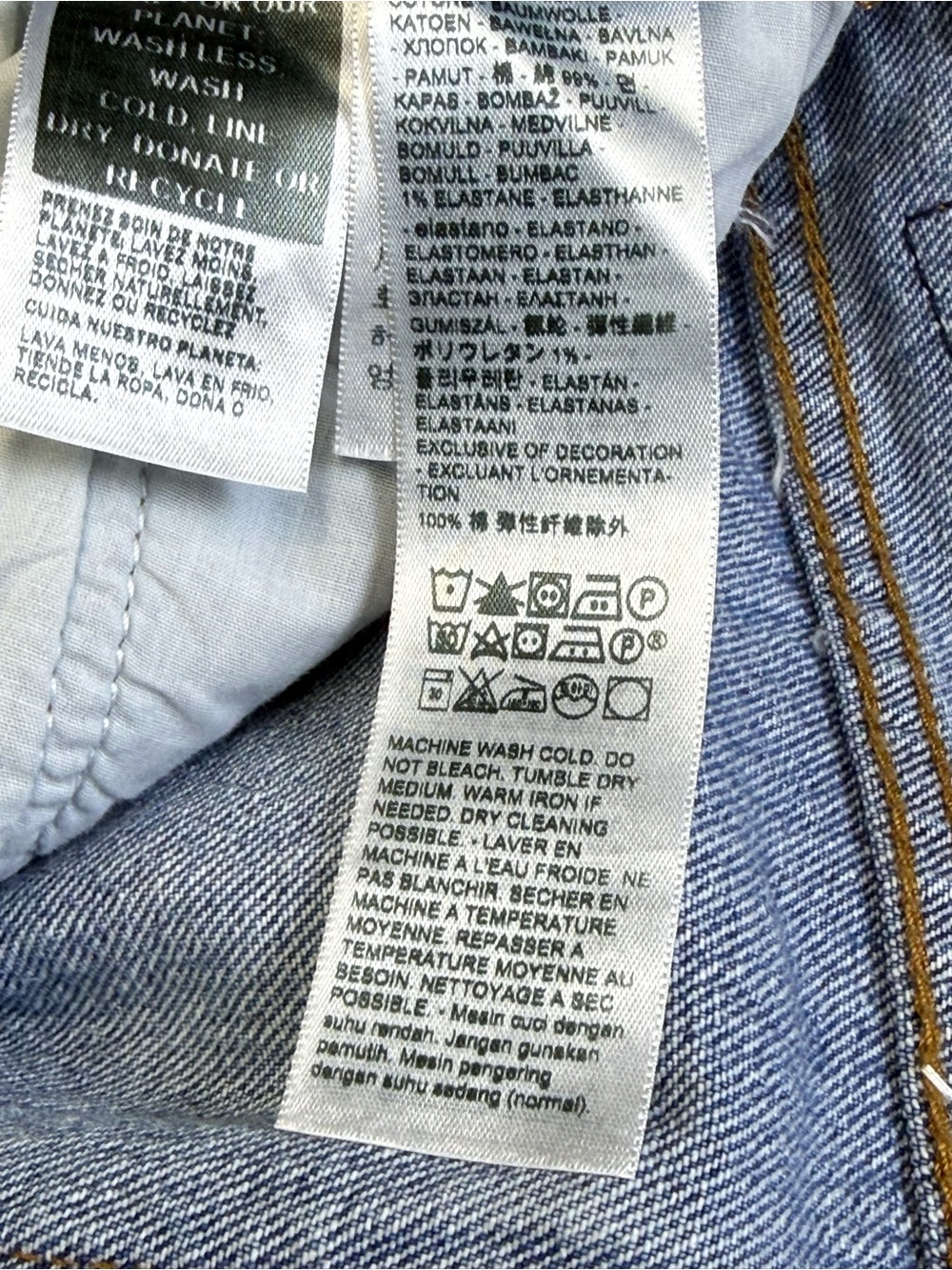 NWT Levi's Jeans Womens Wedgie Straight High Rise Blue Distressed Size W29xL27 - Picture 9 of 16